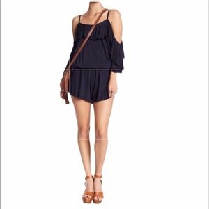 GREEN Dragon cold shoulder NWT blue romper size Medium